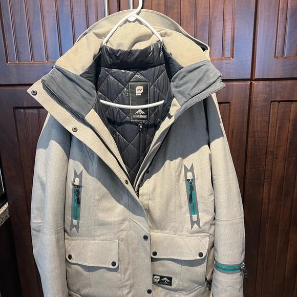 Orage Ski Jacket - Picture 3 of 4